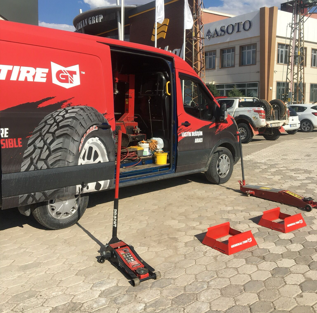 7/24 En Yakın Mobil Lastikçi Yol Yardım - Mobil Lastik Servisi