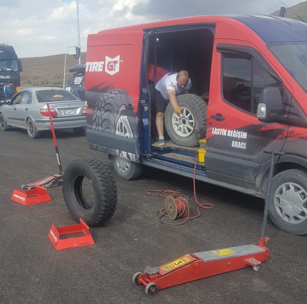 İstanbul Mobil Lastikçi Yol Yardım